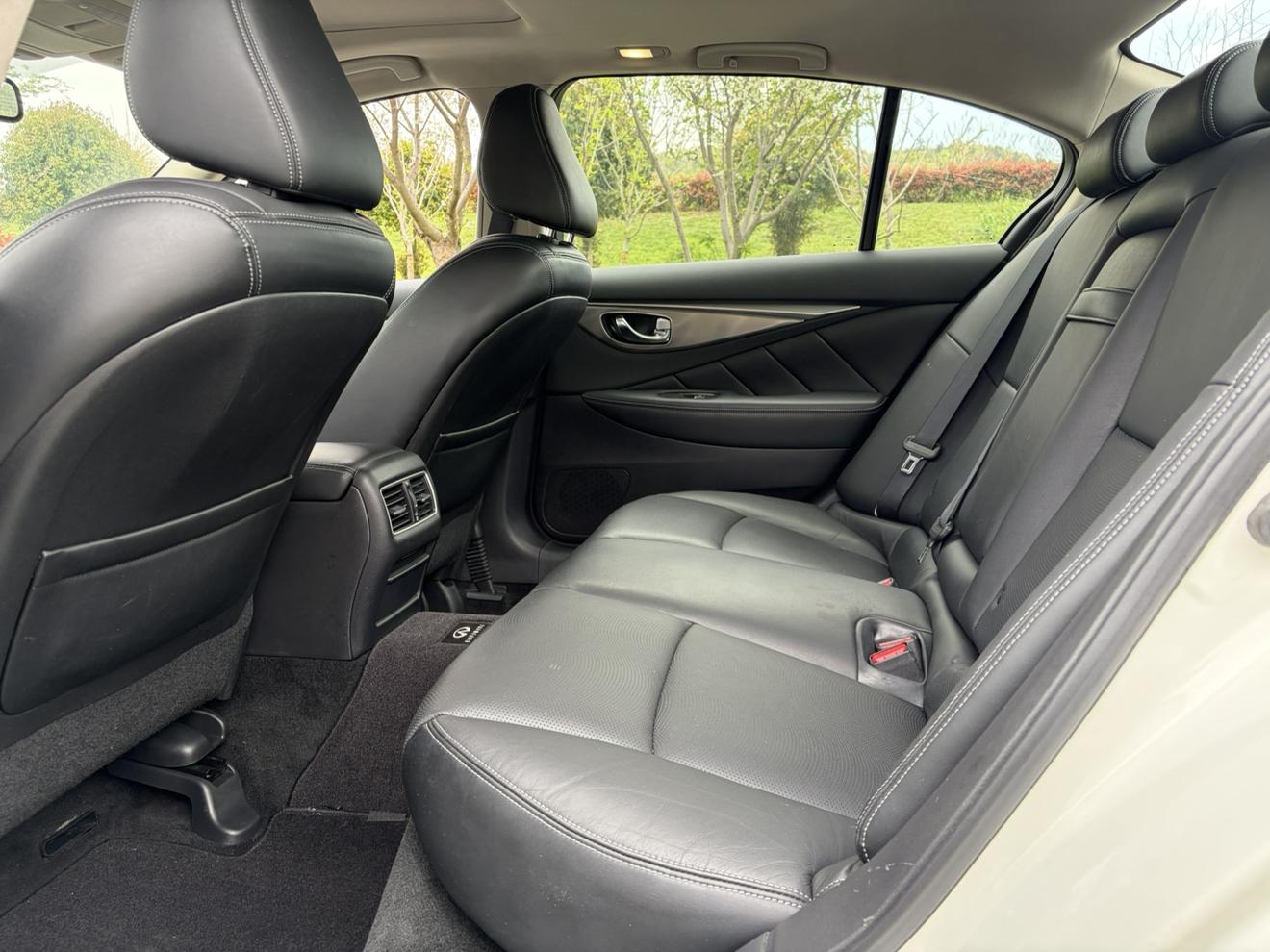Infiniti Q50L 2016 thumb 7