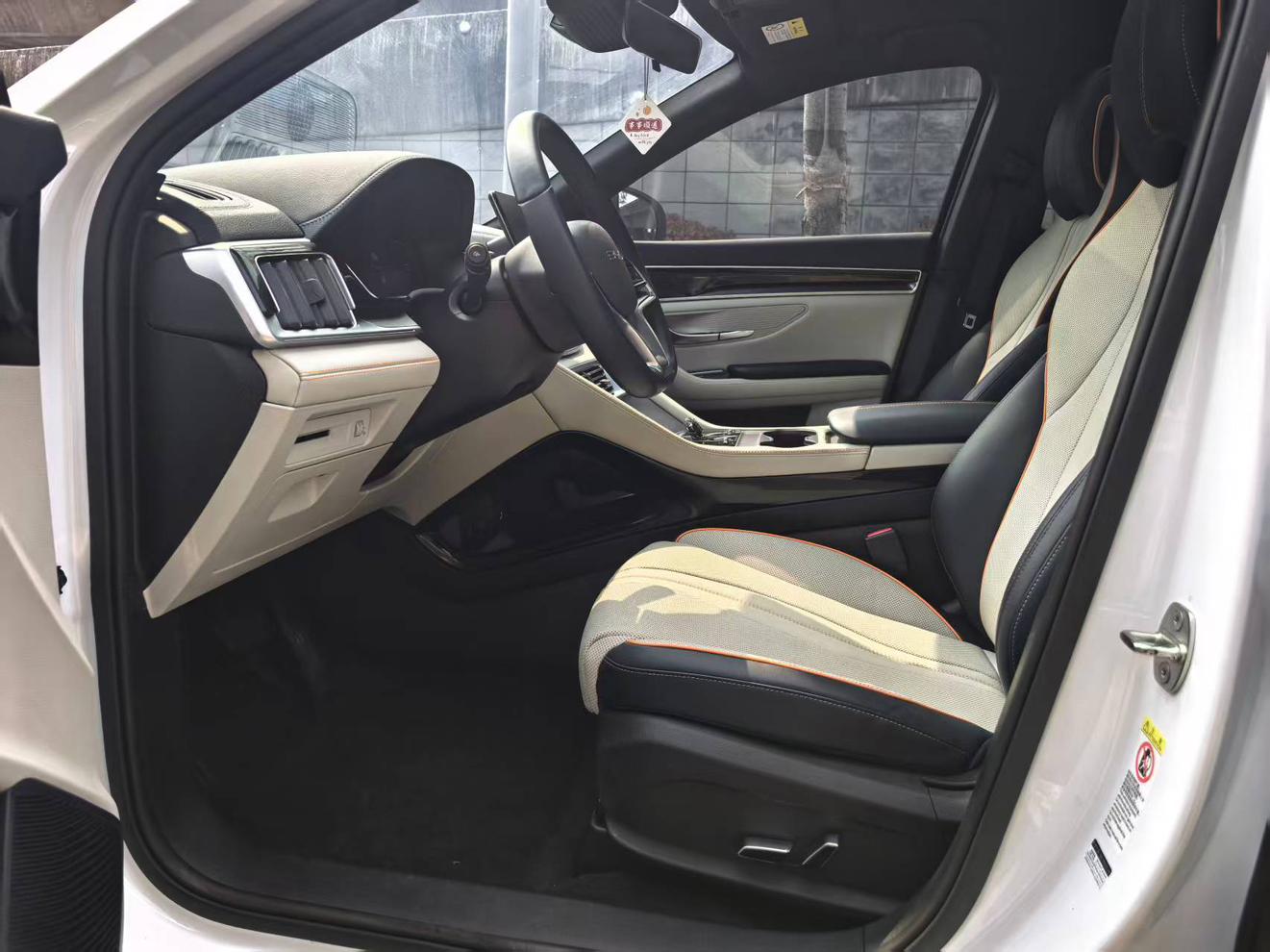 BYD Song 2024 thumb 6