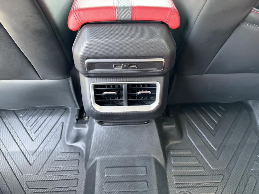 Geely Icon 2020 thumb 6