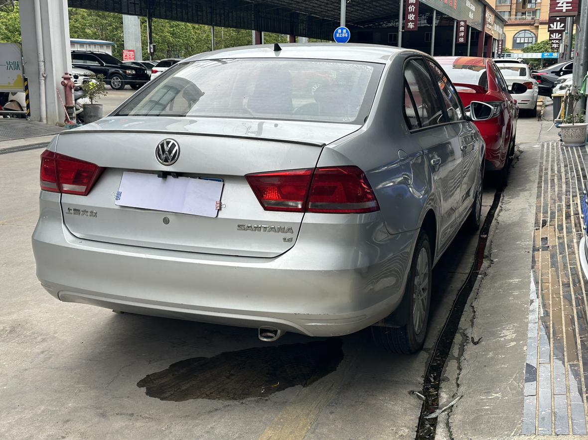 Volkswagen Santana 2013 thumb 12