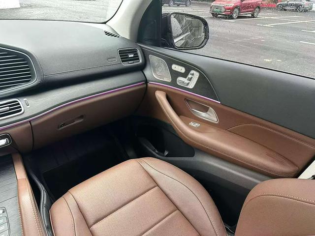 Mercedes-Benz GLE 2024 thumb 8