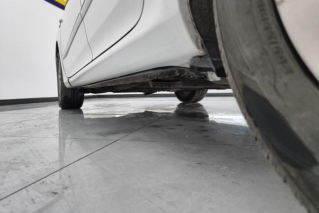 Toyota Corolla 2013 thumb 6