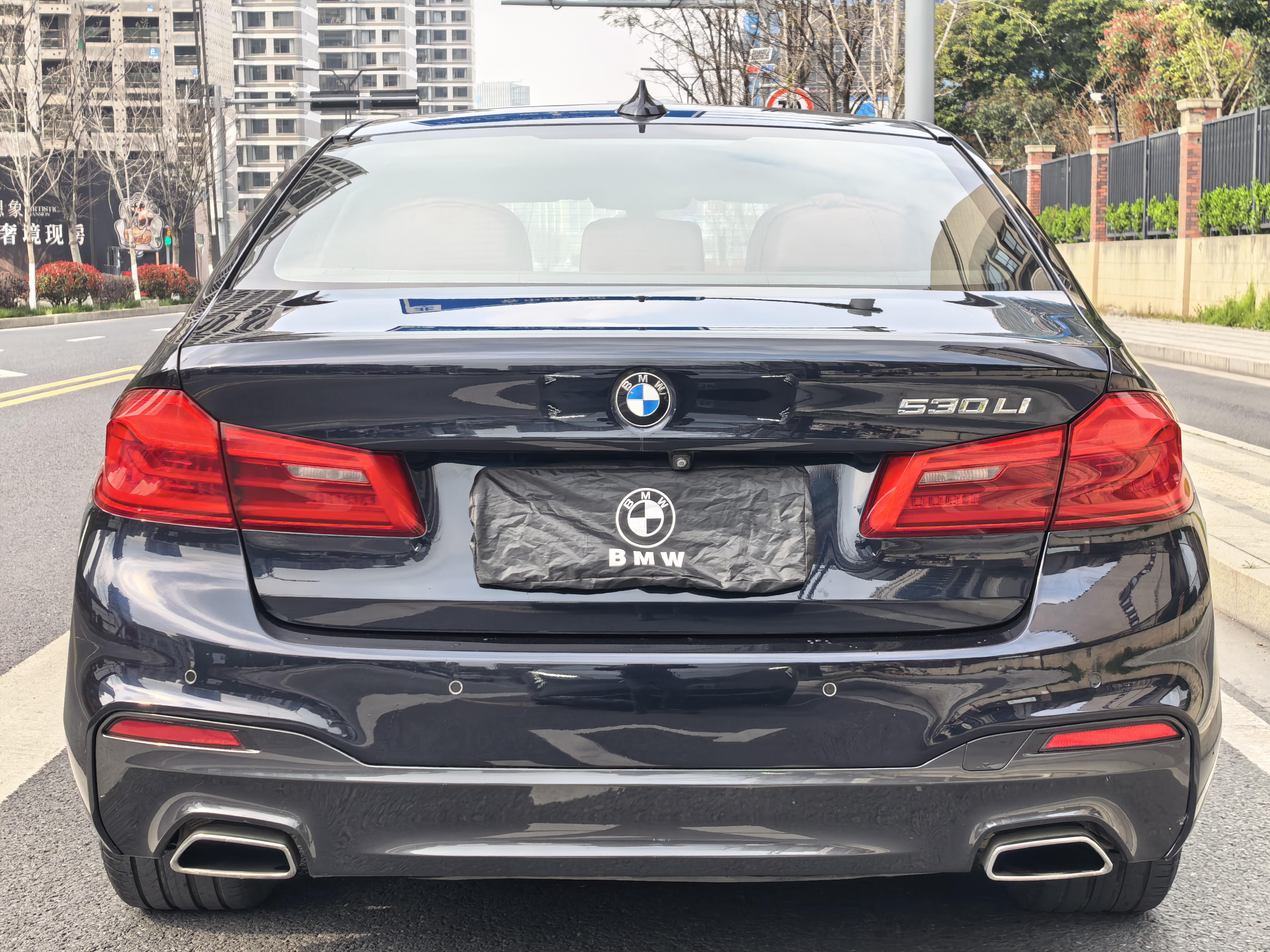 BMW 5 серии 2018 thumb 4