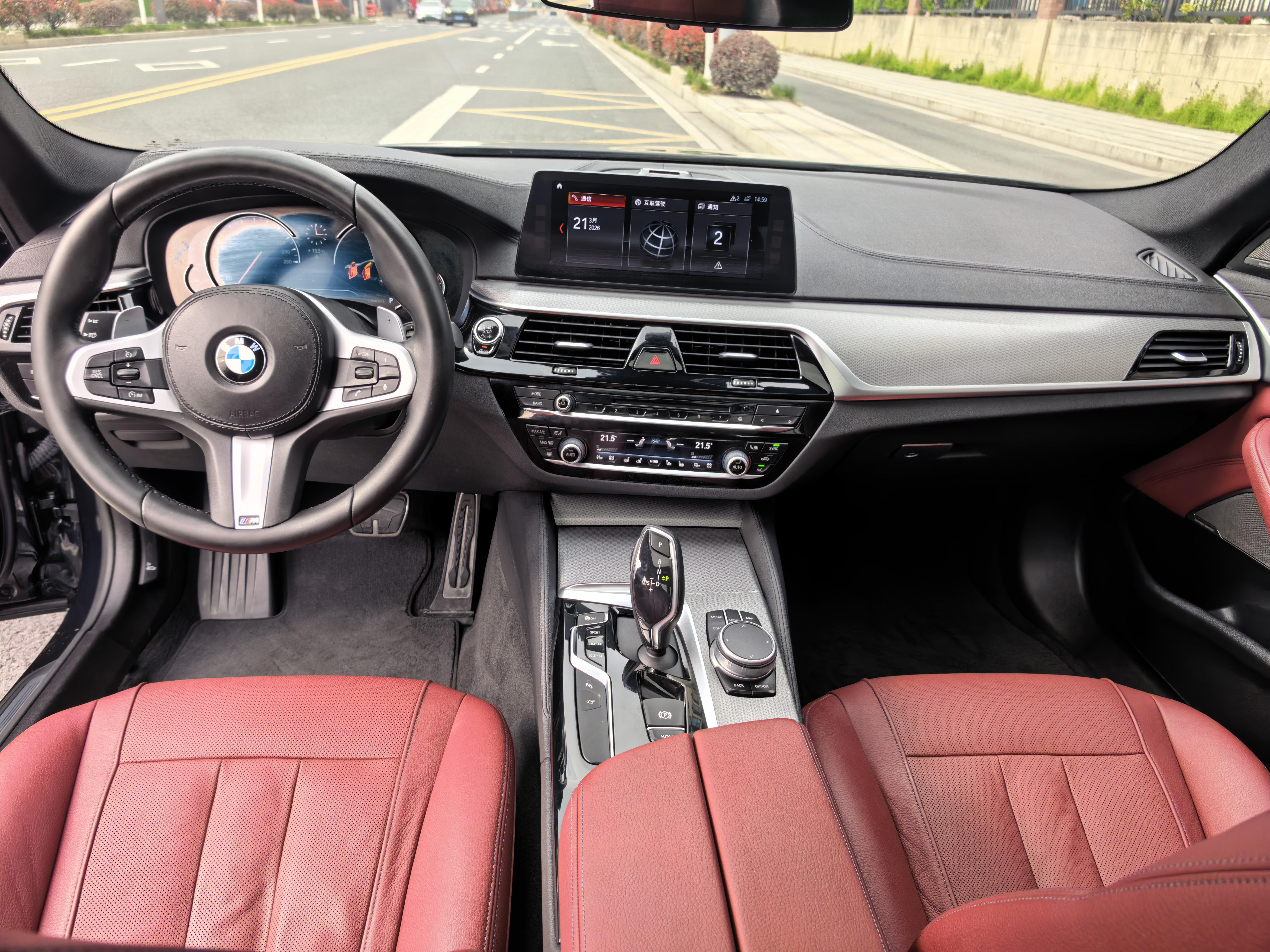 BMW 5 серии 2018 thumb 9