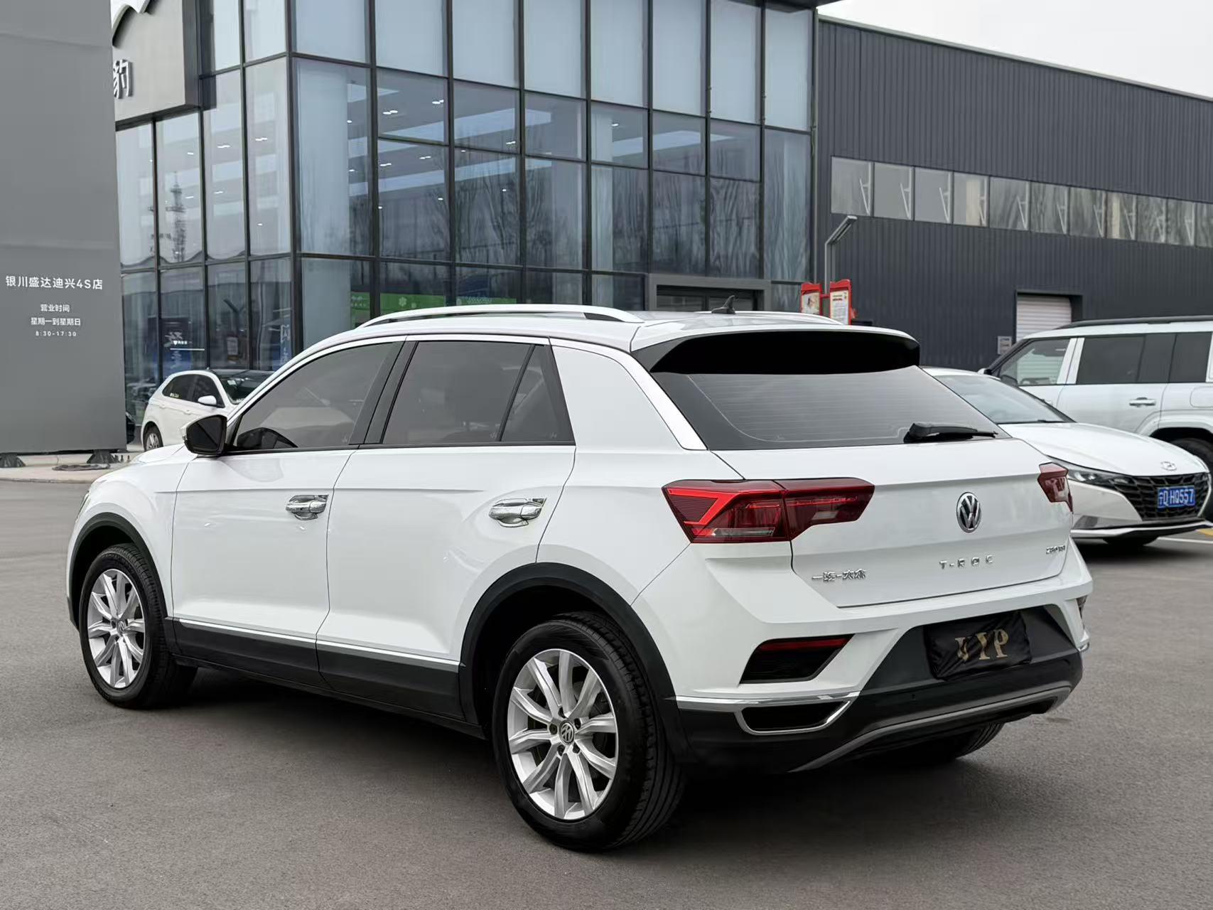 Volkswagen T-Roc 2020 thumb 11