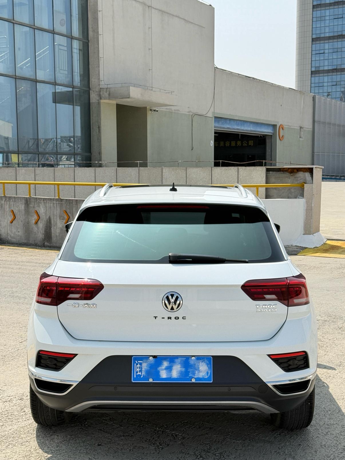 Volkswagen T-Roc 2019 thumb 12