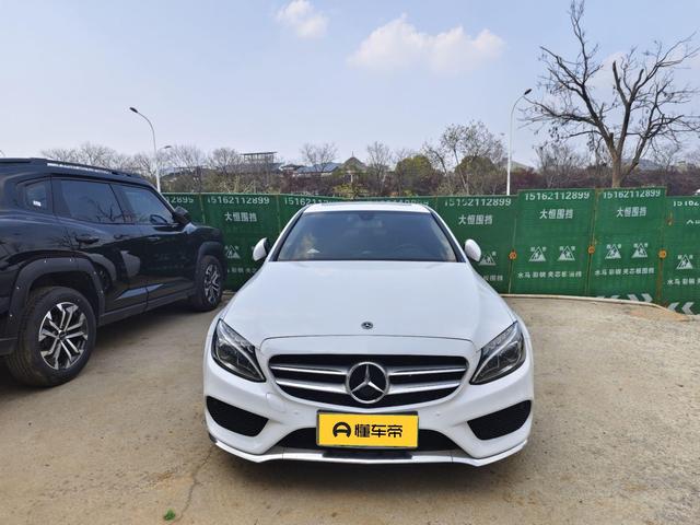 Mercedes-Benz C-Class 2018 thumb 2