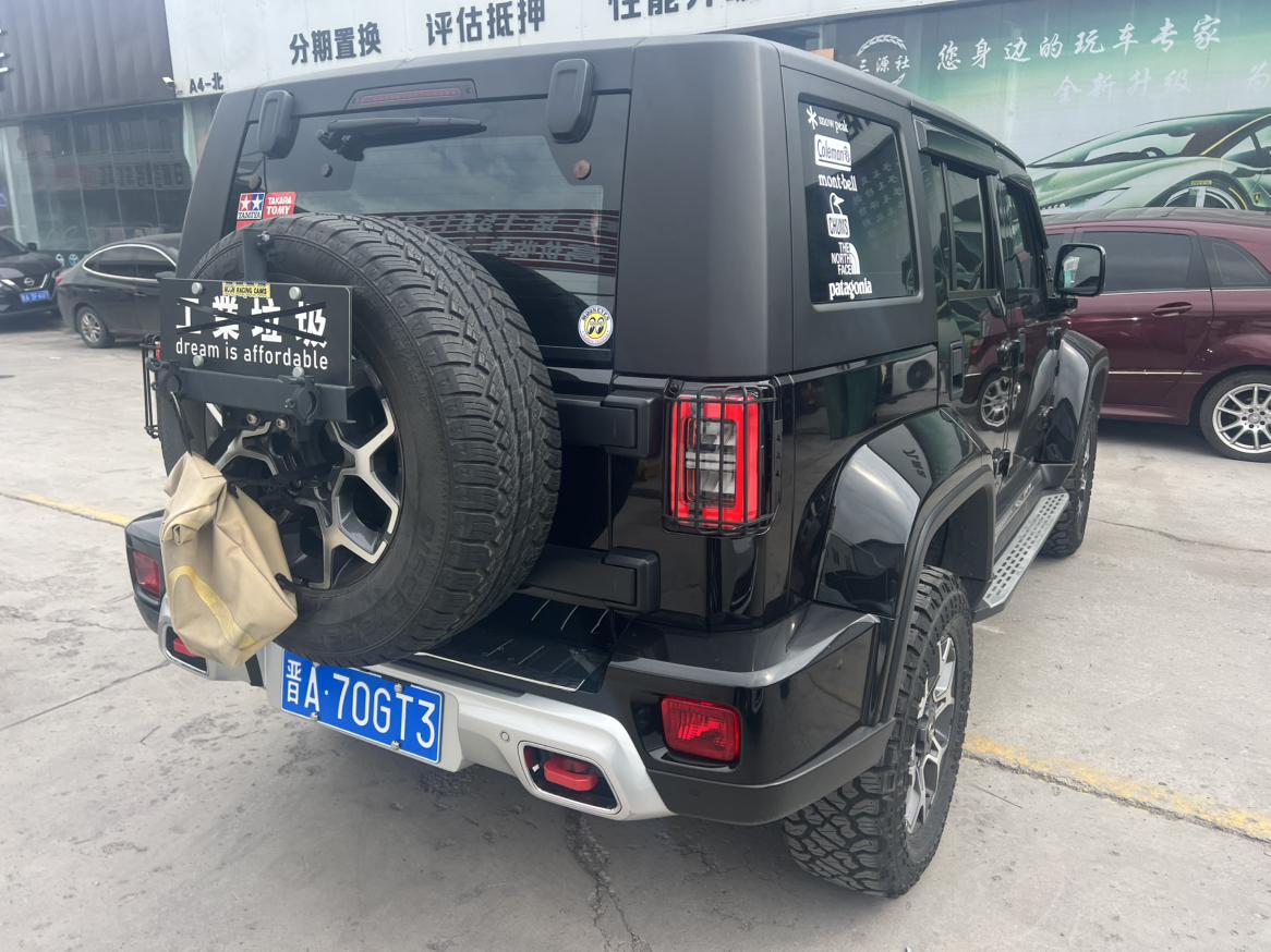 BJ 40 2019 thumb 3