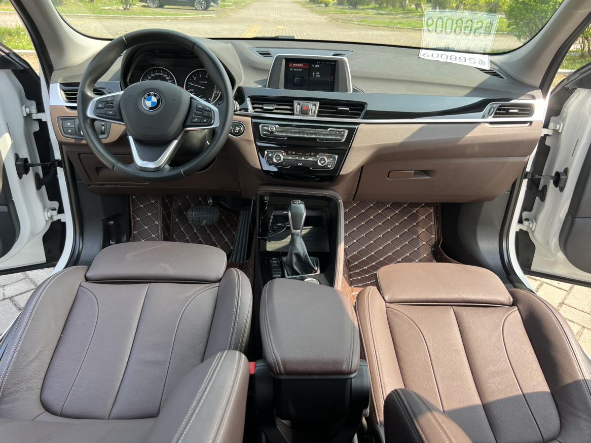 BMW X1 2018 thumb 8