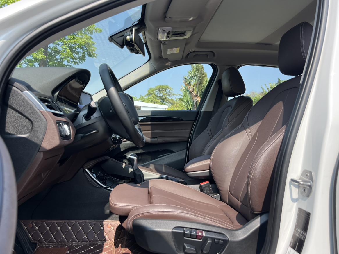 BMW X1 2018 thumb 9