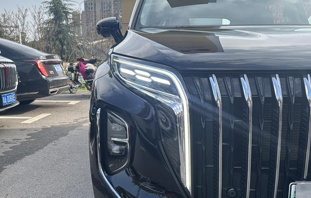 Hongqi HS7 2025 thumb 4