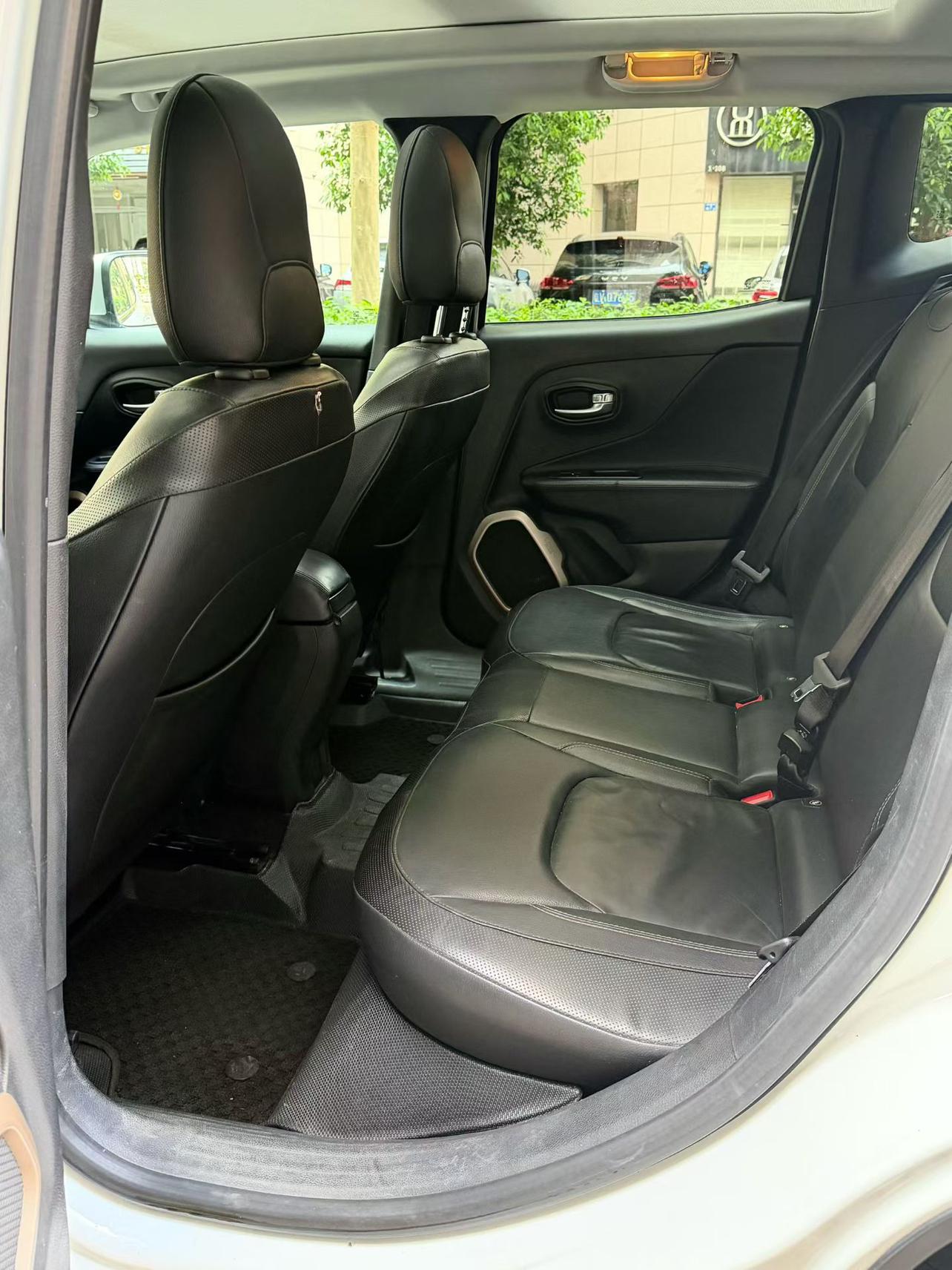 Jeep Renegade 2016 thumb 7
