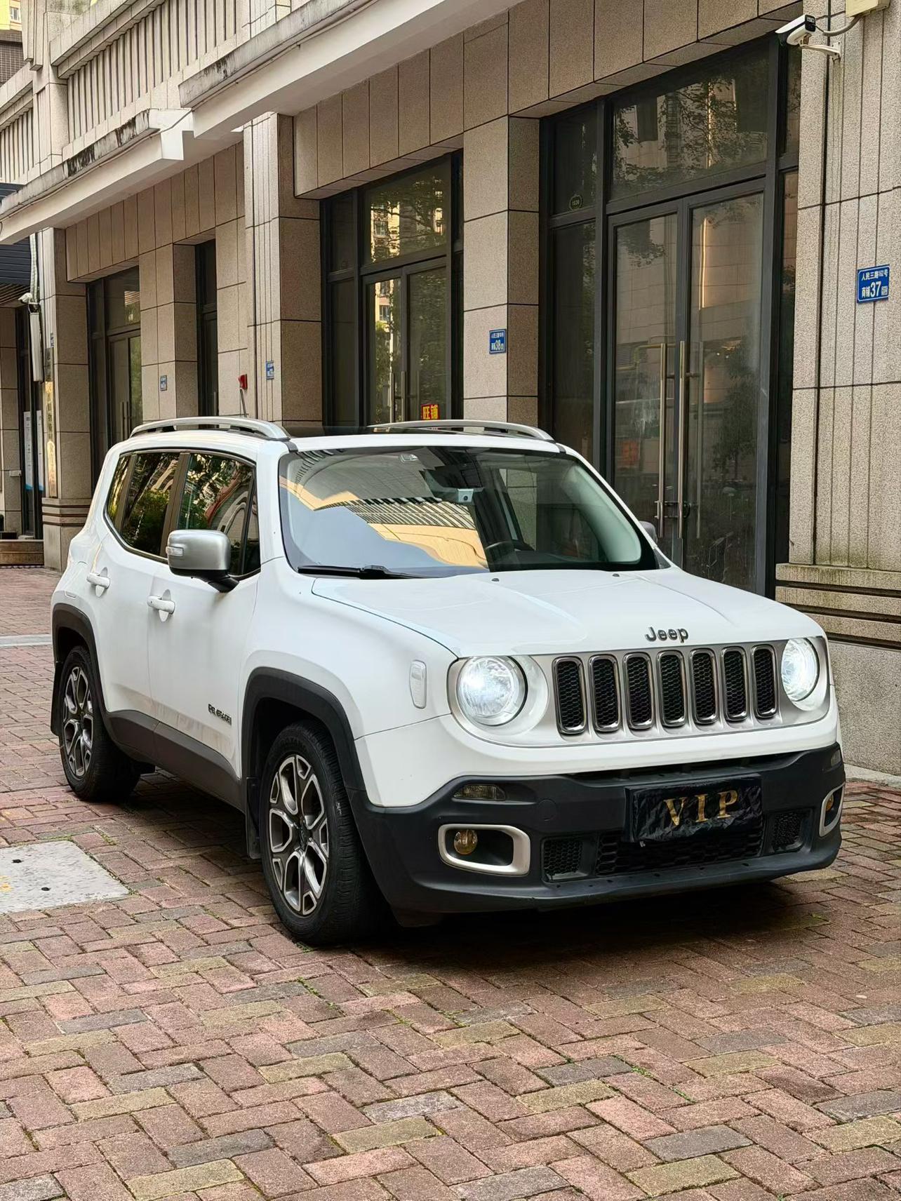 Jeep Renegade 2016 thumb 10
