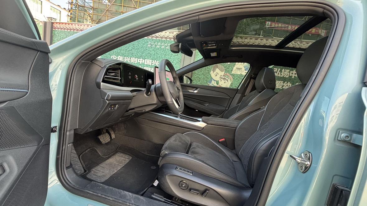 Volkswagen Passat 2024 thumb 10