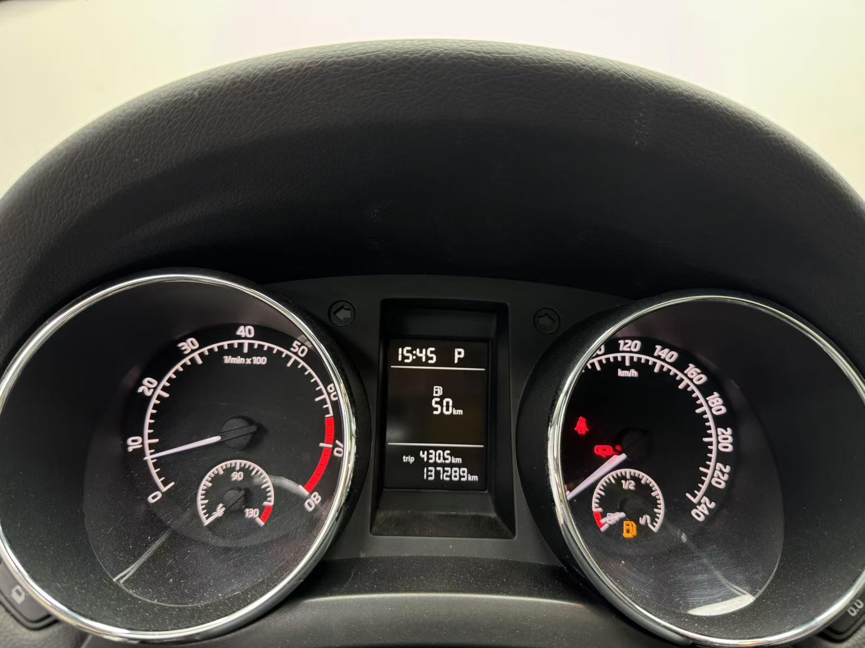 Skoda Yeti 2016 thumb 6