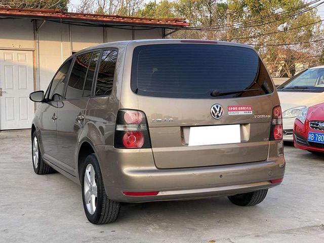 Volkswagen Touran 2013 thumb 3