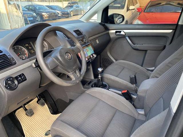 Volkswagen Touran 2013 thumb 11
