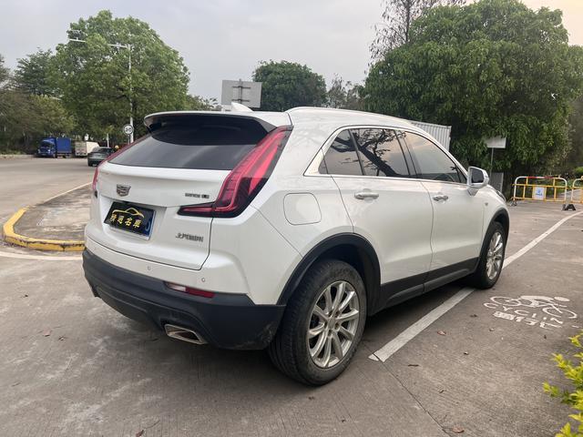Cadillac XT4 2020 thumb 4