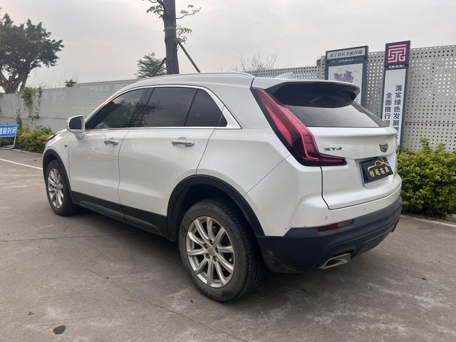 Cadillac XT4 2020 thumb 11