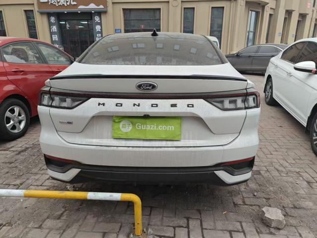 Ford Mondeo 2022 thumb 3