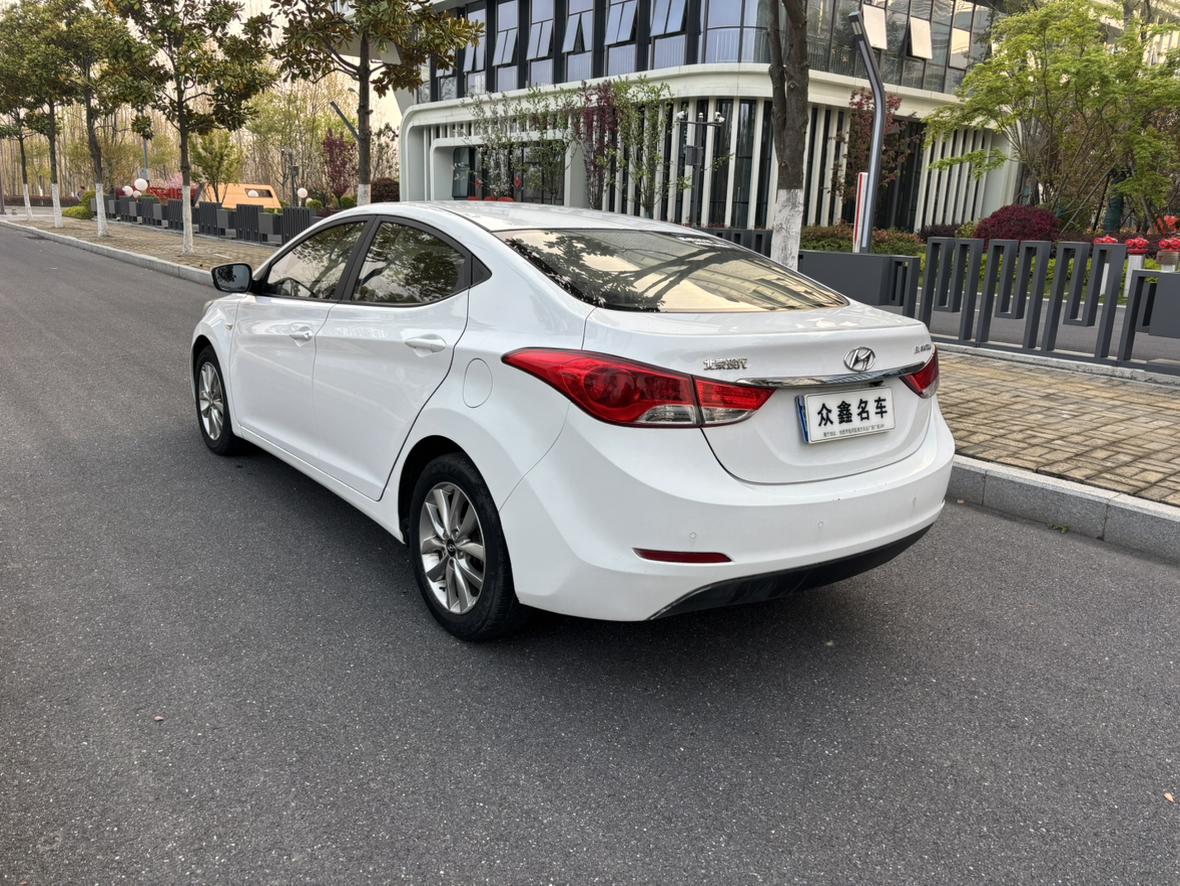 Hyundai Elantra 2016 thumb 11