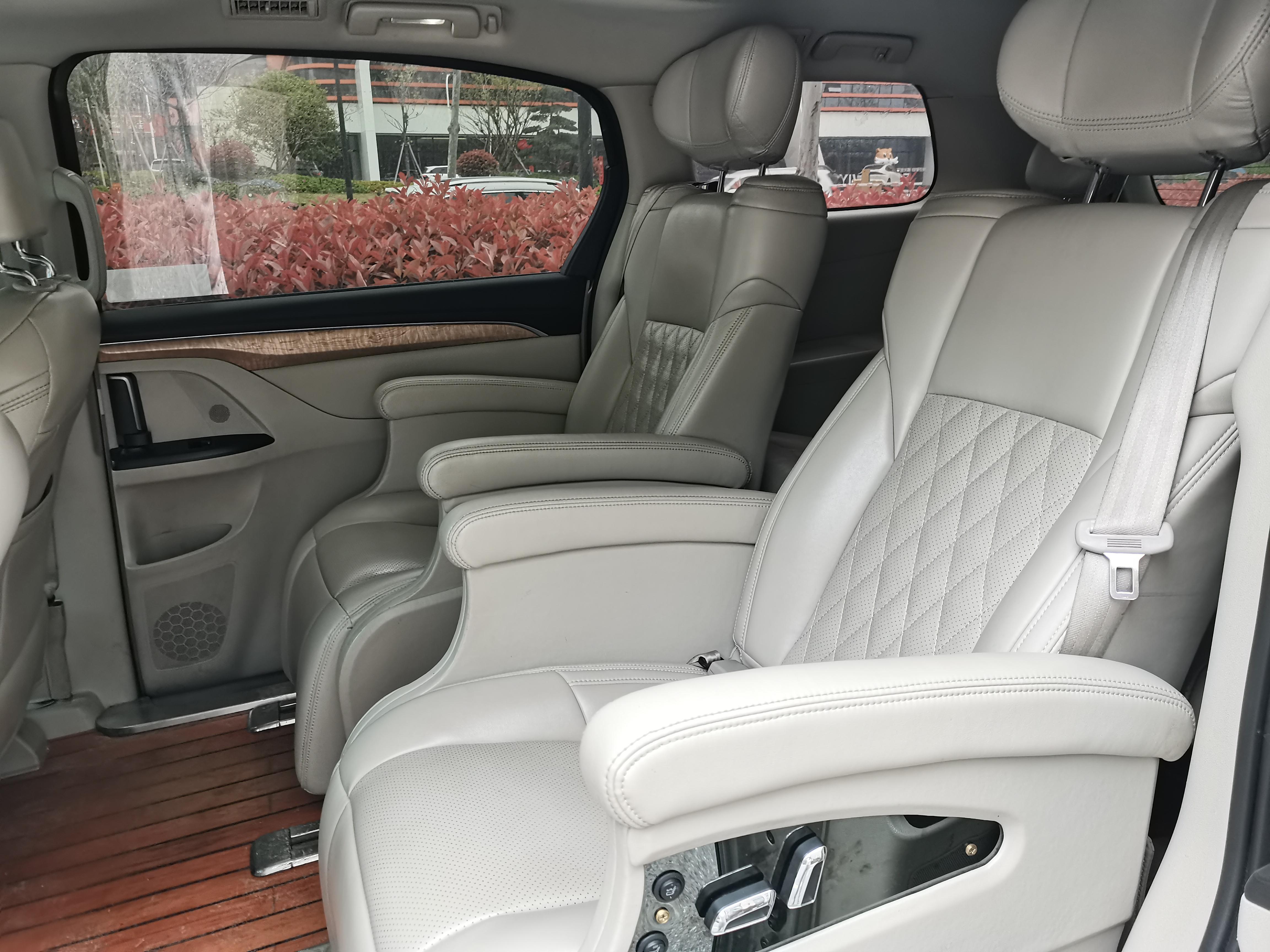 Buick GL8 2017 thumb 7