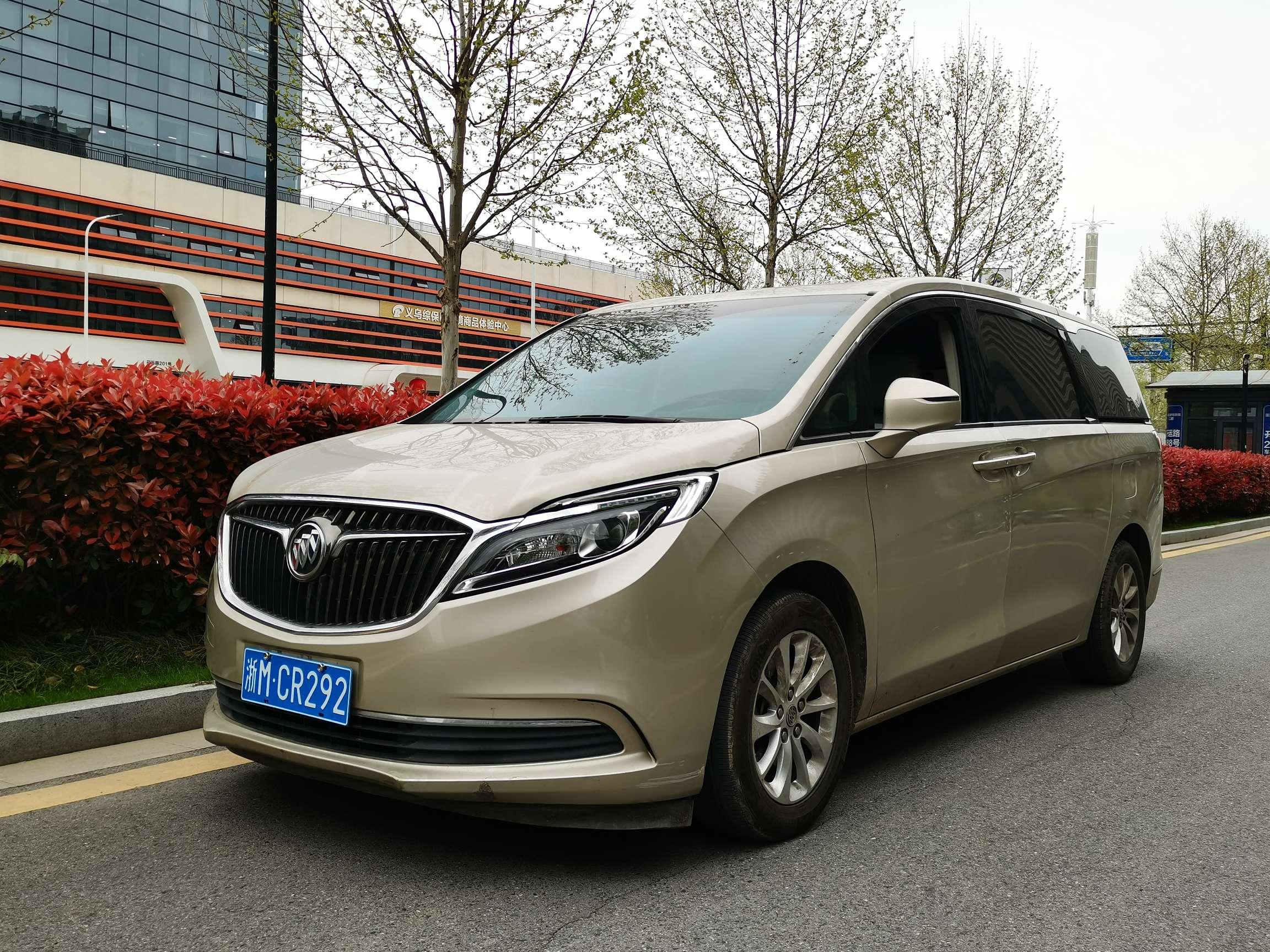 Buick GL8 2017 thumb 8