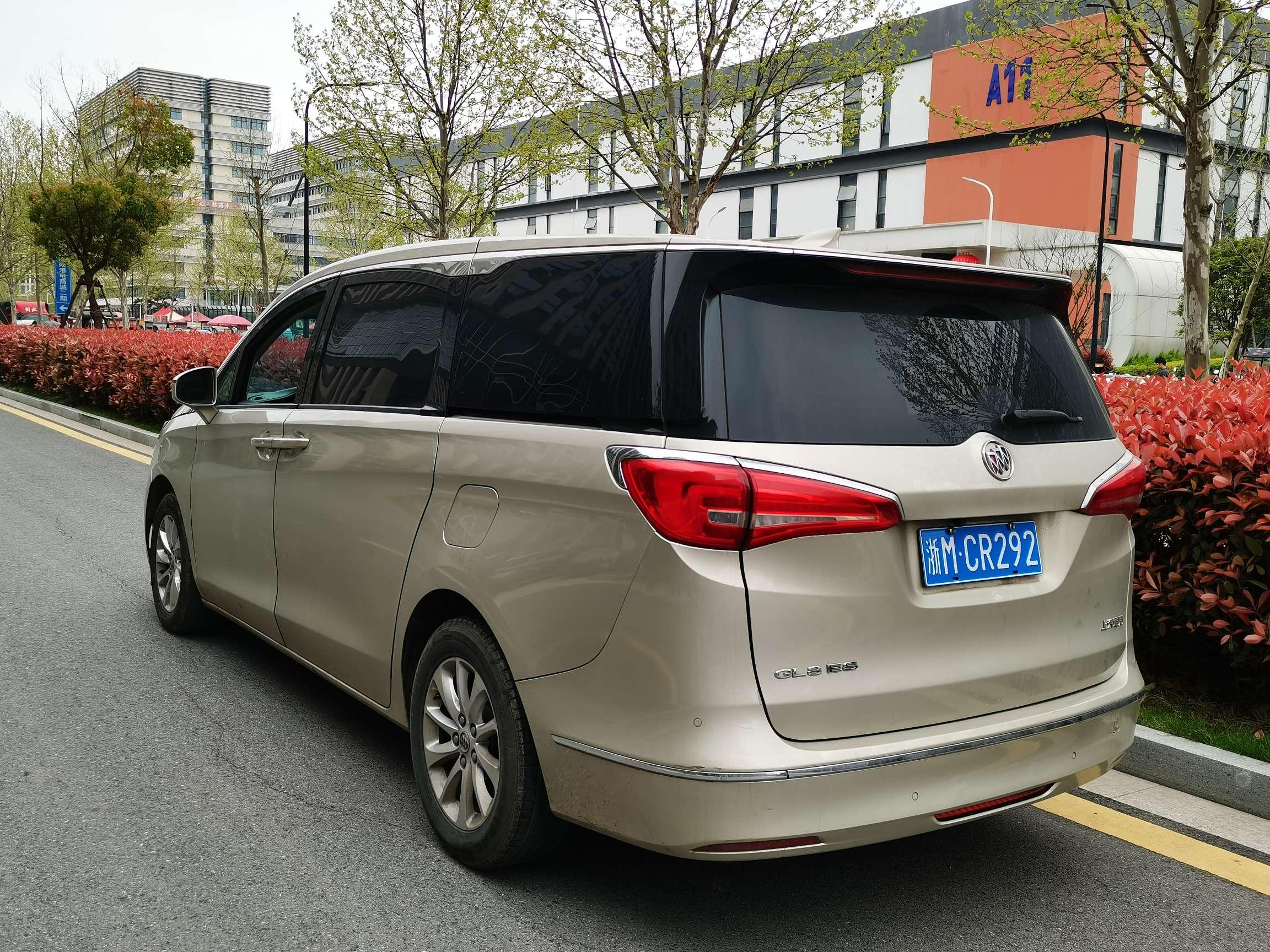 Buick GL8 2017 thumb 10