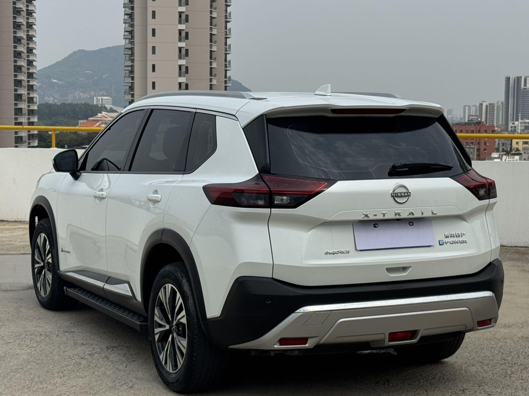 Nissan X-Trail 2023 thumb 3