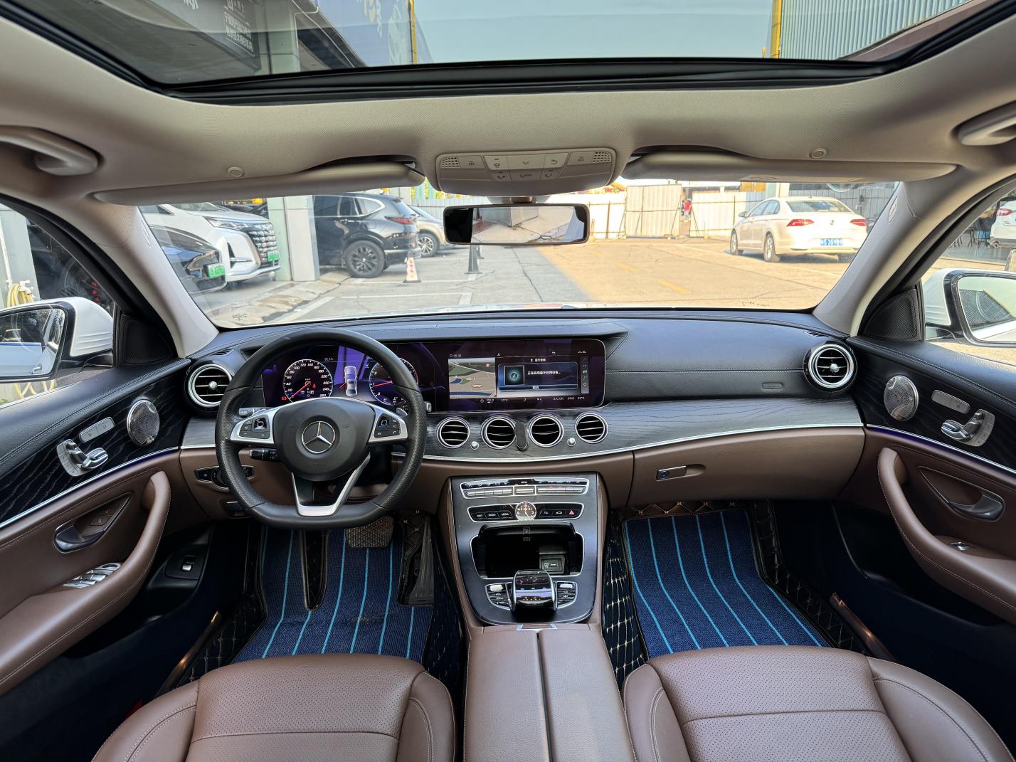 Mercedes-Benz E-Class 2018 thumb 7
