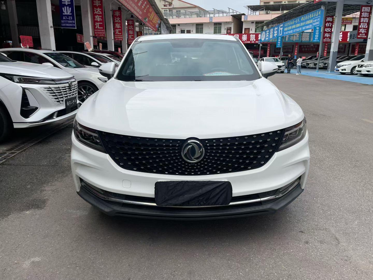 Dongfeng Fengon ix5 2019 thumb 9