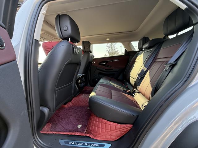 Land Rover Evoque 2024 thumb 7