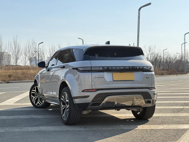 Land Rover Evoque 2024 thumb 11