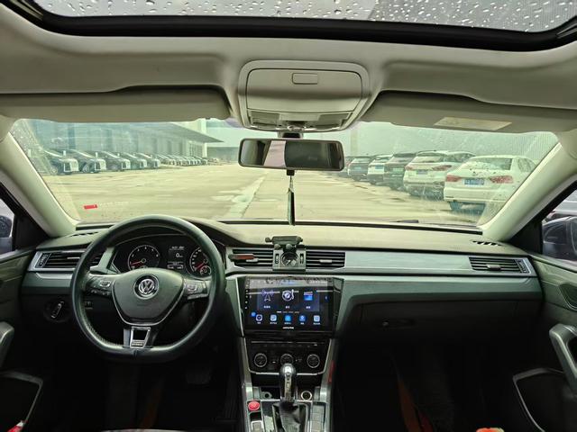 Volkswagen Passat 2017 thumb 4