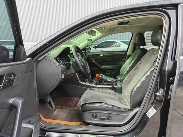 Volkswagen Passat 2017 thumb 7