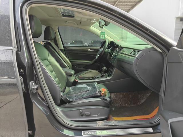 Volkswagen Passat 2017 thumb 8