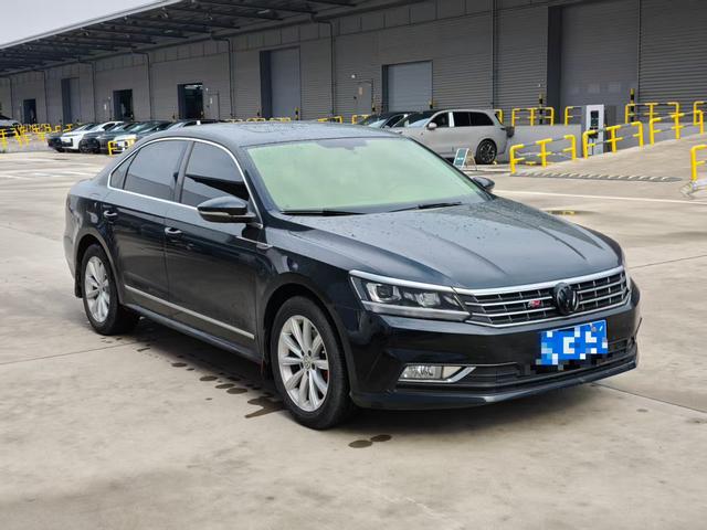 Volkswagen Passat 2017 thumb 11