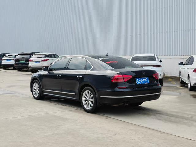Volkswagen Passat 2017 thumb 12