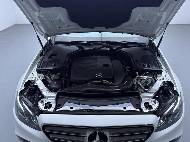Mercedes-Benz E-Class 2020 thumb 8