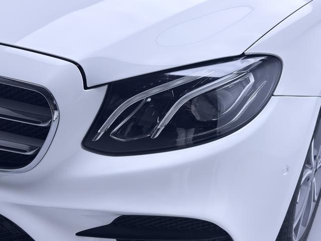 Mercedes-Benz E-Class 2020 thumb 10