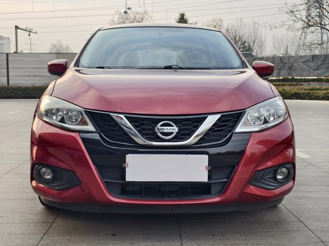 Nissan Tiida 2016 thumb 10