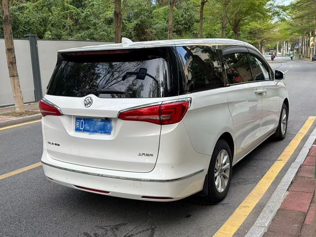 Buick GL8 2017 thumb 4