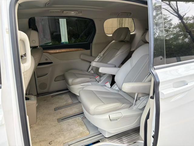 Buick GL8 2017 thumb 7