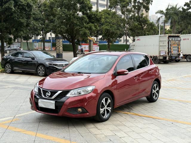 Nissan Tiida 2016 thumb 8