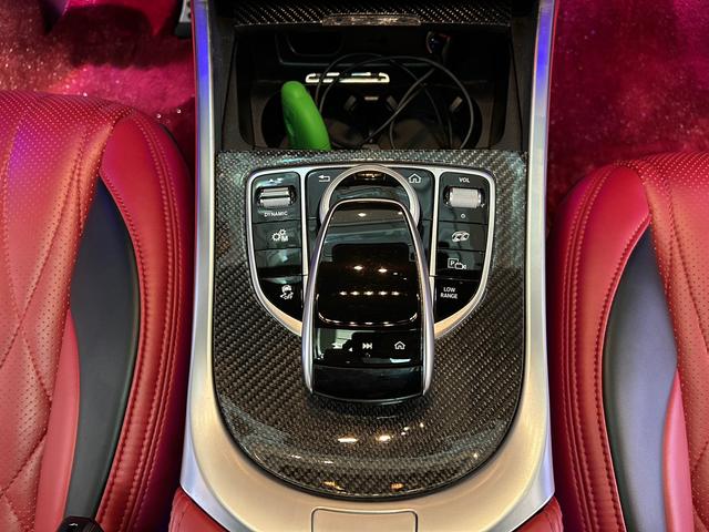 Mercedes-Benz G-Class 2019 thumb 9