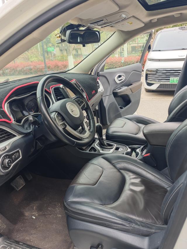 Jeep Renegade 2017 thumb 8