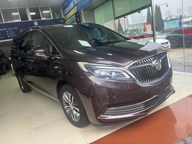 Buick GL8 2017 thumb 9
