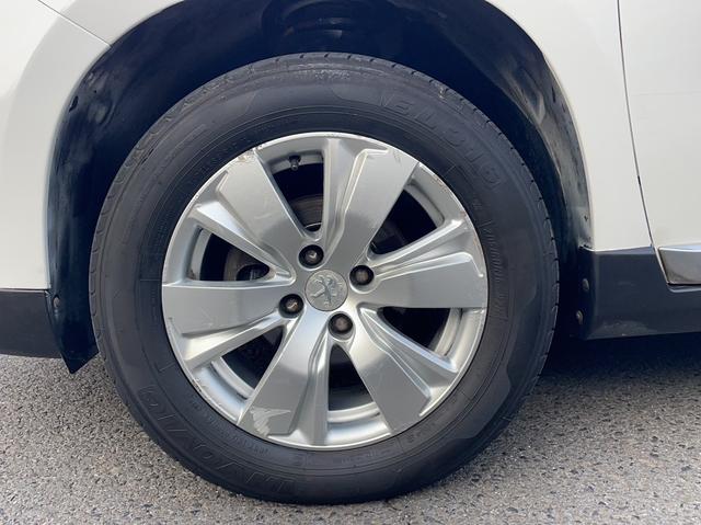 Peugeot 2008 2014 thumb 10