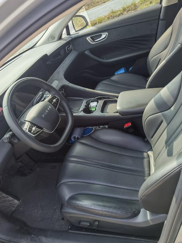 Roewe D7 2025 thumb 2