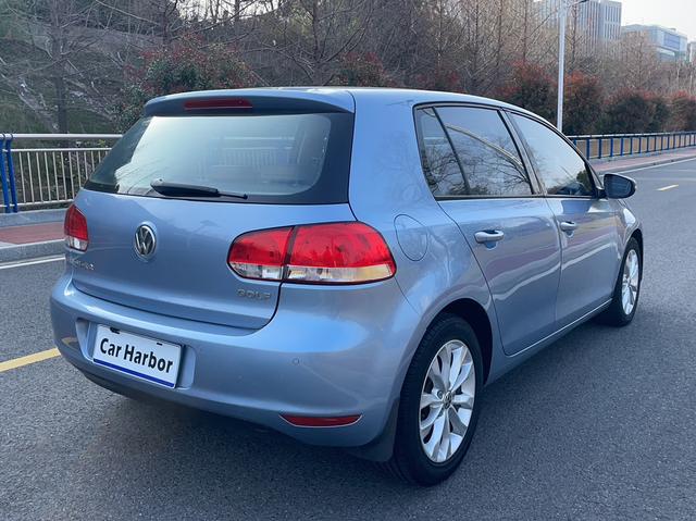 Volkswagen Golf 2012 thumb 4